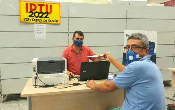 Atendimento IPTU 2022 nos supermercados - O morador Pedro Guedes aprovou o atendimento descentralizado - Foto Divulgação (1)