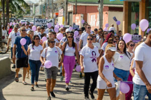 Ação em prol do Agosto Lilás em São Pedro da Aldeia