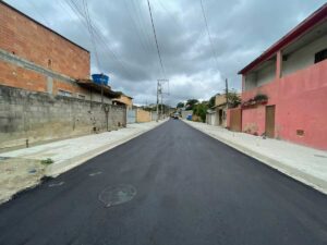 Rua Monteiro Lobato, Colina