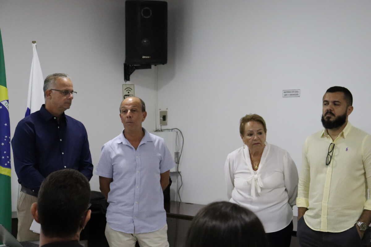 Prefeitura aldeense participa de evento sobre saúde privada