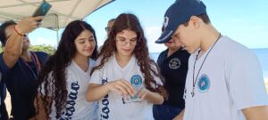 Semana do Meio Ambiente - Palestra na Praia das Pedras de Sapiatiba (111)