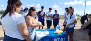 Semana do Meio Ambiente - Palestra na Praia das Pedras de Sapiatiba (42)