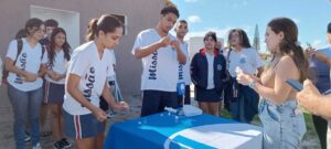 Semana do Meio Ambiente - Palestra na Praia das Pedras de Sapiatiba (98)